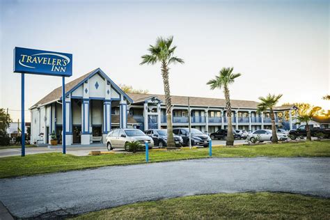 Travelers inn - Welcome to Travelers Inn Valdosta! We’re the best of the hotels in Valdosta GA for business or pleasure travelers who insist on low rates and excellent comfort. We’re located just off I-75 and in the right place for every kind of traveler visiting the area. Our Valdosta GA hotel is just a quick 8-minute drive from Wild Adventures Theme Park. 